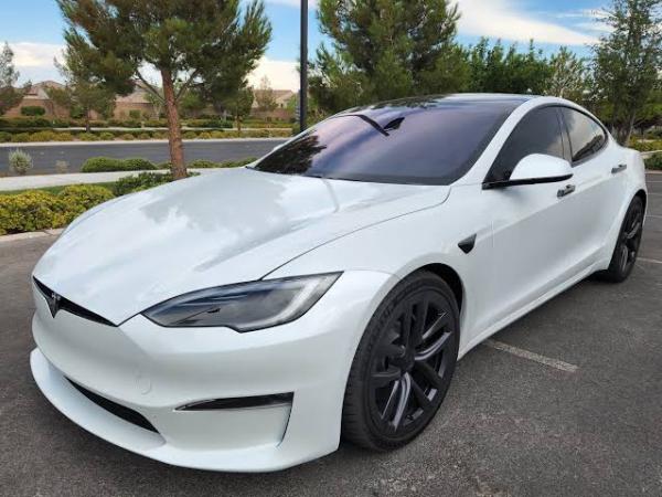 Tesla Model S AWD
